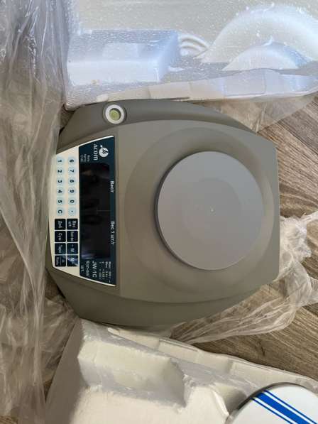 Счетные весы ACOM JW-1C-200