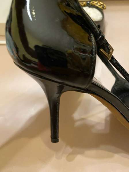 Лодочки. Moschino Cheap в Москве фото 4