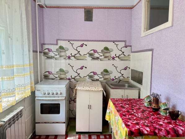 2-комнатная квартира в Луганске в фото 5
