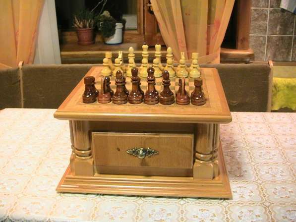 Шахматный столик в Старом Осколе фото 3