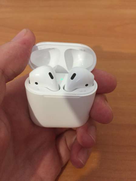 AirPods оригинальные в Санкт-Петербурге фото 6