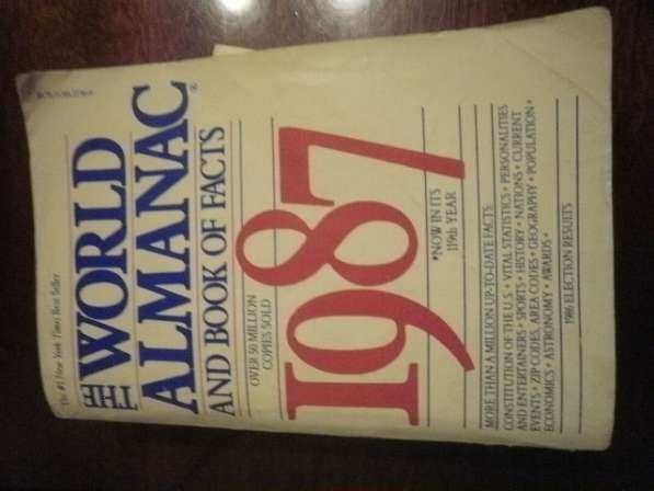 The World Almanac and book of facts 1987 в Москве фото 4