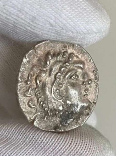 Монета серебро античная оригинал