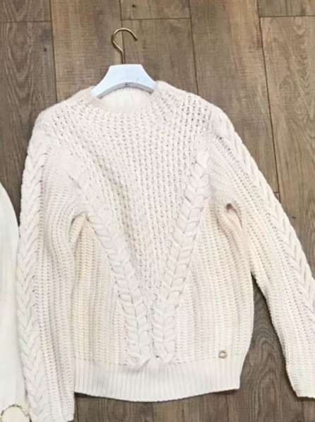 Стильный джемпер в Москве