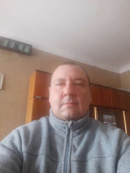 Георгий, 50 лет, хочет пообщаться