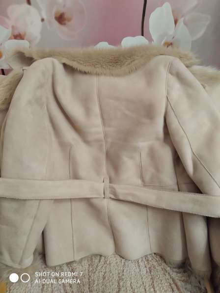 Продам дешево куртка- дубленка в Саратове фото 4