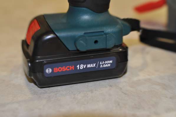 Шуруповерт Bosch 18v в Омске