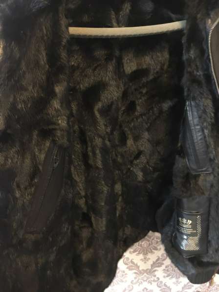 Продам новую кожаную куртку в Нижневартовске фото 4