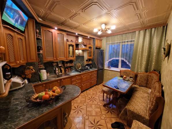 Продается 3-х комнатная квартира, Лукашевича, 27А в Омске фото 3