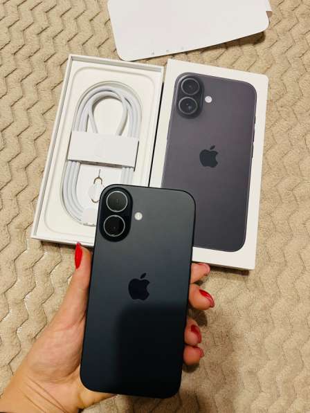 IPhone 16 (256гб)