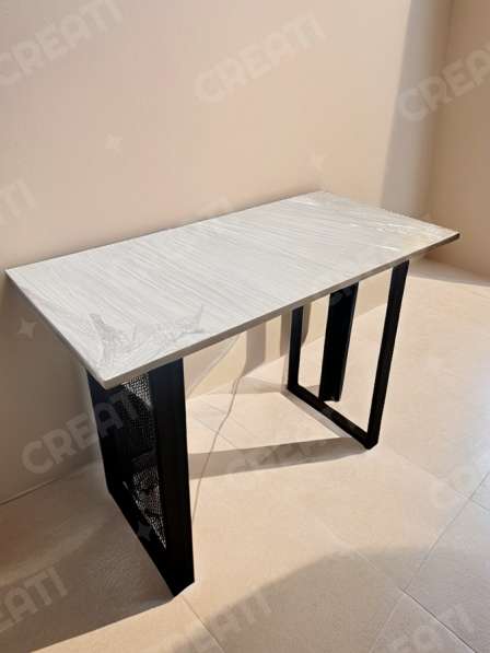 Лофт стол идиальном состоянии