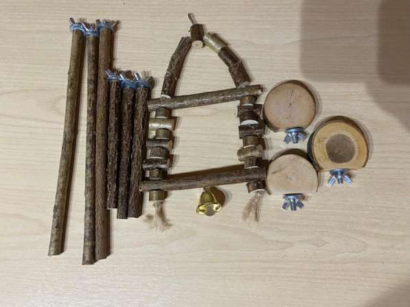 Качели, жерди, пеньки, рогатки