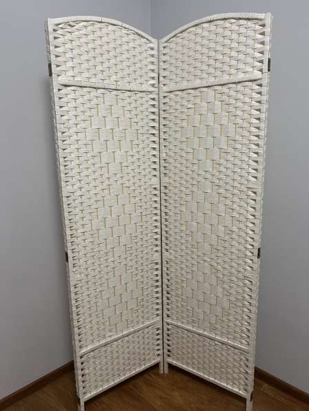 Ширма из ротанга