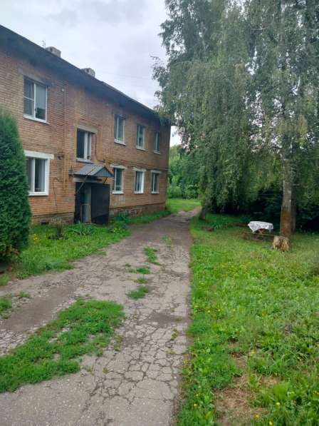 Продается комната в 2-х ком. кв., Тепличная 3