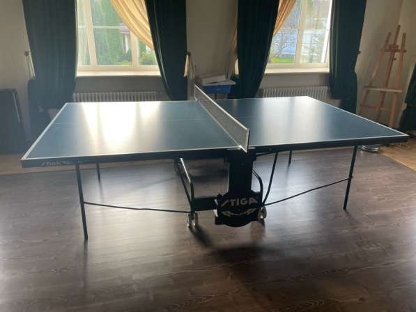 Стол для настольного тенниса