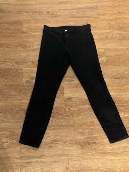 Женские джинсы в Москве