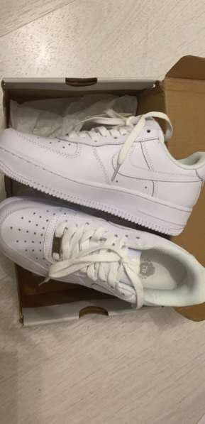 Кроссовки NIKE AIR FORCE 1’07 WHITE в Санкт-Петербурге фото 3