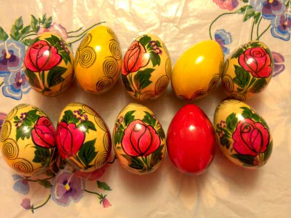 Яйцо сувенирное Семёновская роспись новое в Владимире