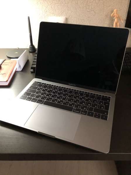 MacBook Pro 13, 2017, space gray, 128gb