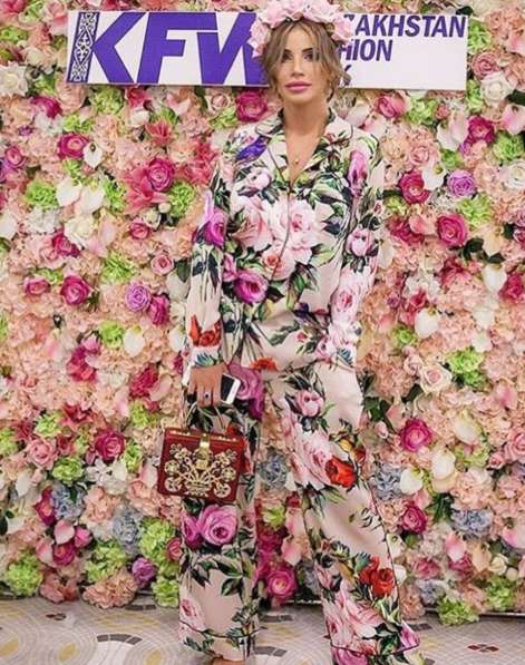 Оформление свадьбы цветами в фото 8