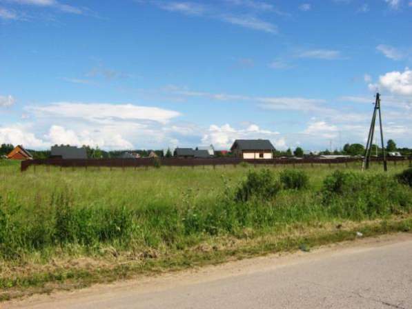Продается земельный участок 30 соток в дер. Мышкино (Можайское водохранилище)129 км от МКАД по Минскому шоссе.