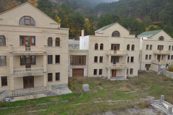 Продается пансионат 8400 м. кв. Ялта, Крым в фото 13