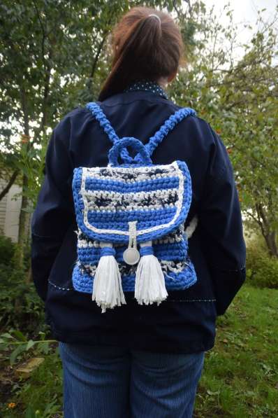 Вязанный рюкзак в этно-стиле