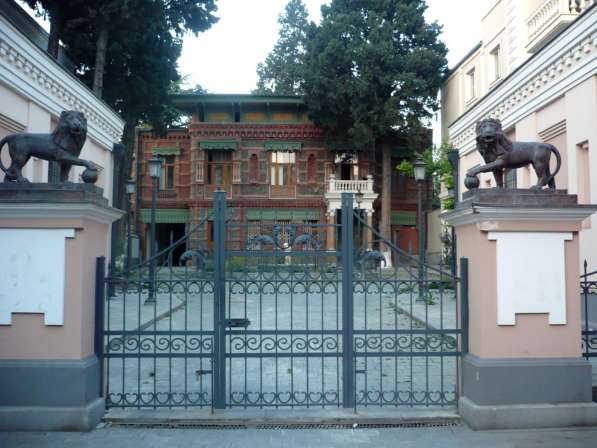 Гостиница/гостевой дом, казино в собственность (г. Тбилиси) в фото 9