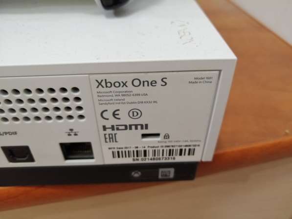 Игровая приставка Xbox One S в Ангарске фото 3