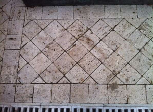 Укладка брусчатки из природного камня на террасах и дорожках в Сочи фото 14
