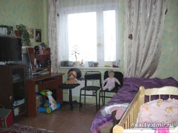 Продам трехкомнатную квартиру в Москве. Жилая площадь 84 кв.м. Этаж 5. Есть балкон. в Москве фото 3