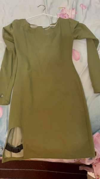 Платье женское