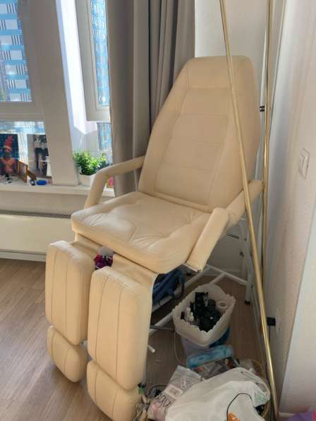 Кресло для педикюра в Мытищи