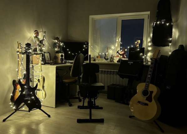 Уроки игры на гитаре в Омске фото 4