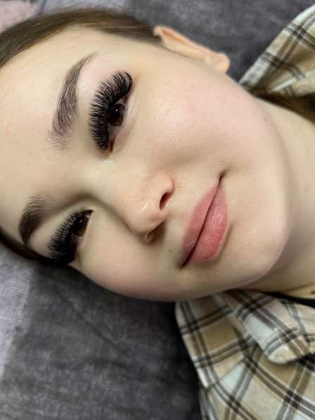 Наращивание ресниц