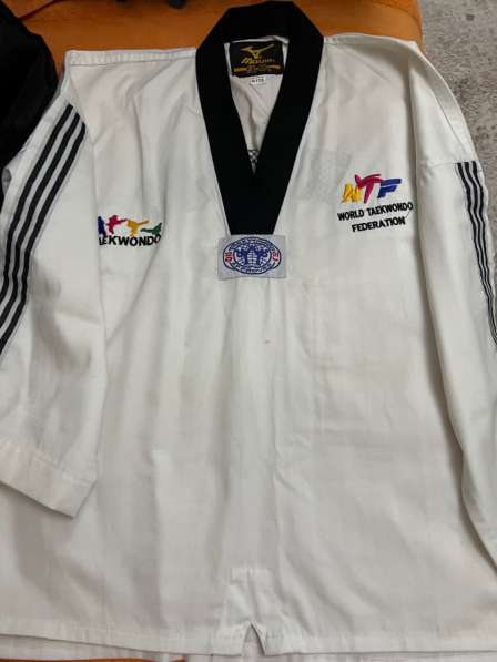 Тхеквандо форма