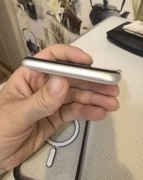 IPhone 11 (128 GB) — отличное состояние в Москве фото 7