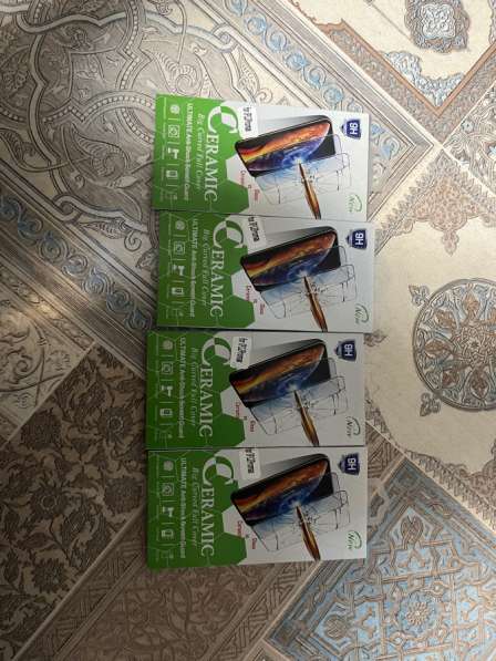 Продам защитное стекло для айфона 12 pro max