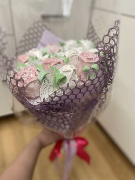 Съедобный букет из зефирных роз в Москве фото 12