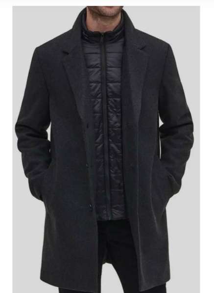 Новое пальто DKNY с биркой