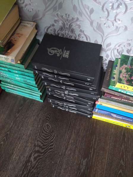 Продам книги в Зеленогорске