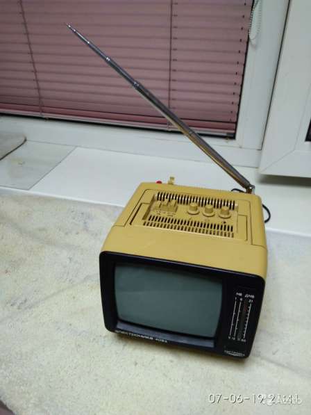 Телевизор из СССР "Электроника - 409" корпус-муляж в Москве
