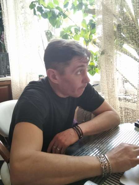 Максим, 44 года, хочет пообщаться