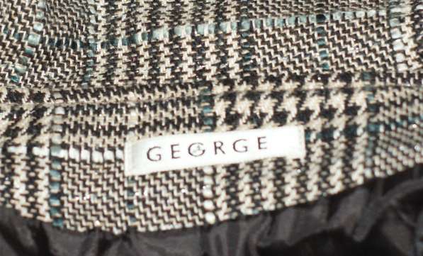 Новое шикарное пальто "Geordge". разм 42