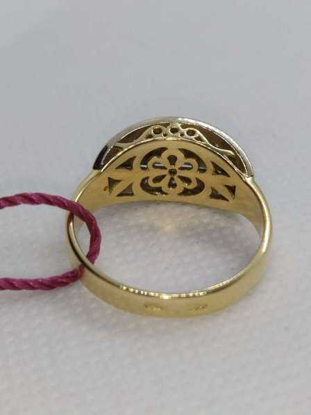 Золотое кольцо с бриллиантами 750 пробы в Саках фото 3