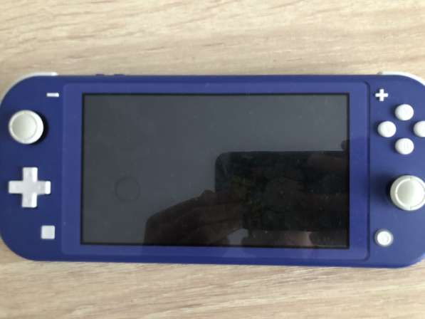 Nintendo switch lite в Москве