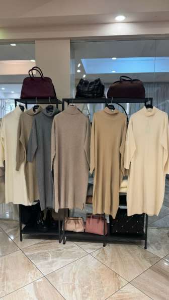 Трикотажные платья Италия