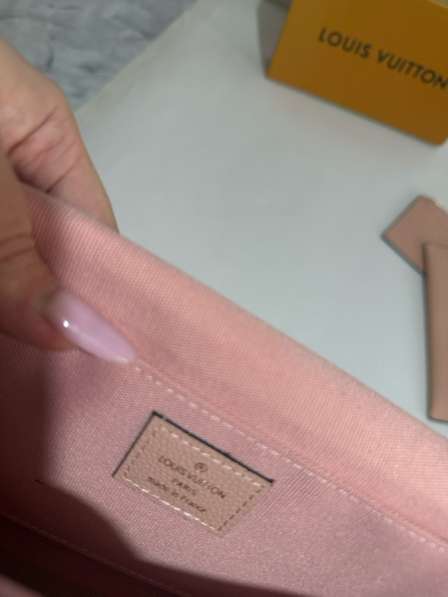 Сумка Louis Vuitton светло-розовая в Ярославле фото 4
