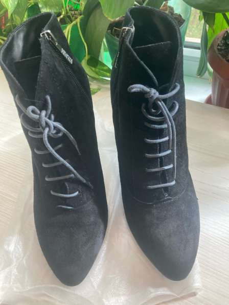 Женская обувь