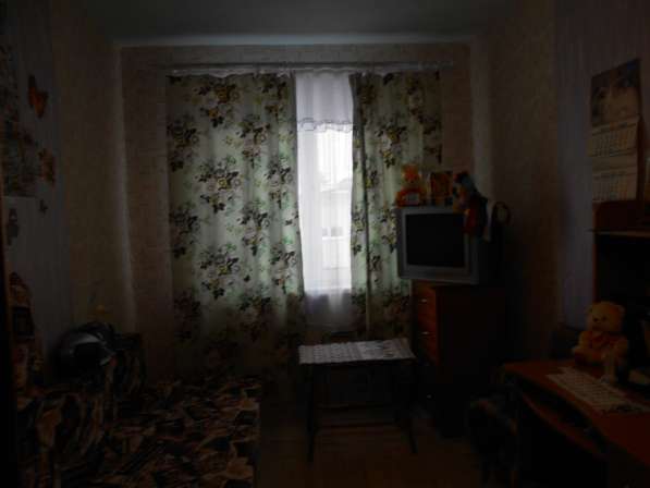 Продам 1 комнату в трех комнатной квартире в Перми